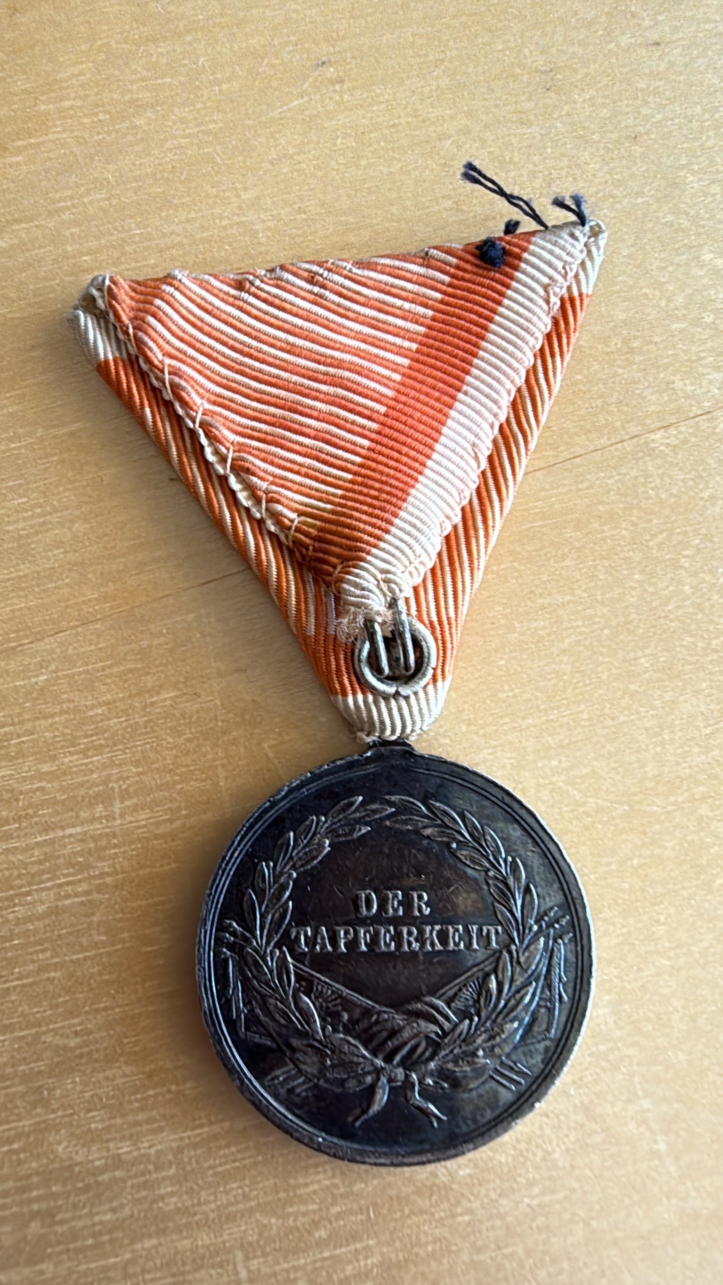 Tapferkeitsmedaille Franz Josef klein silber punziert Tautenhayn am Band