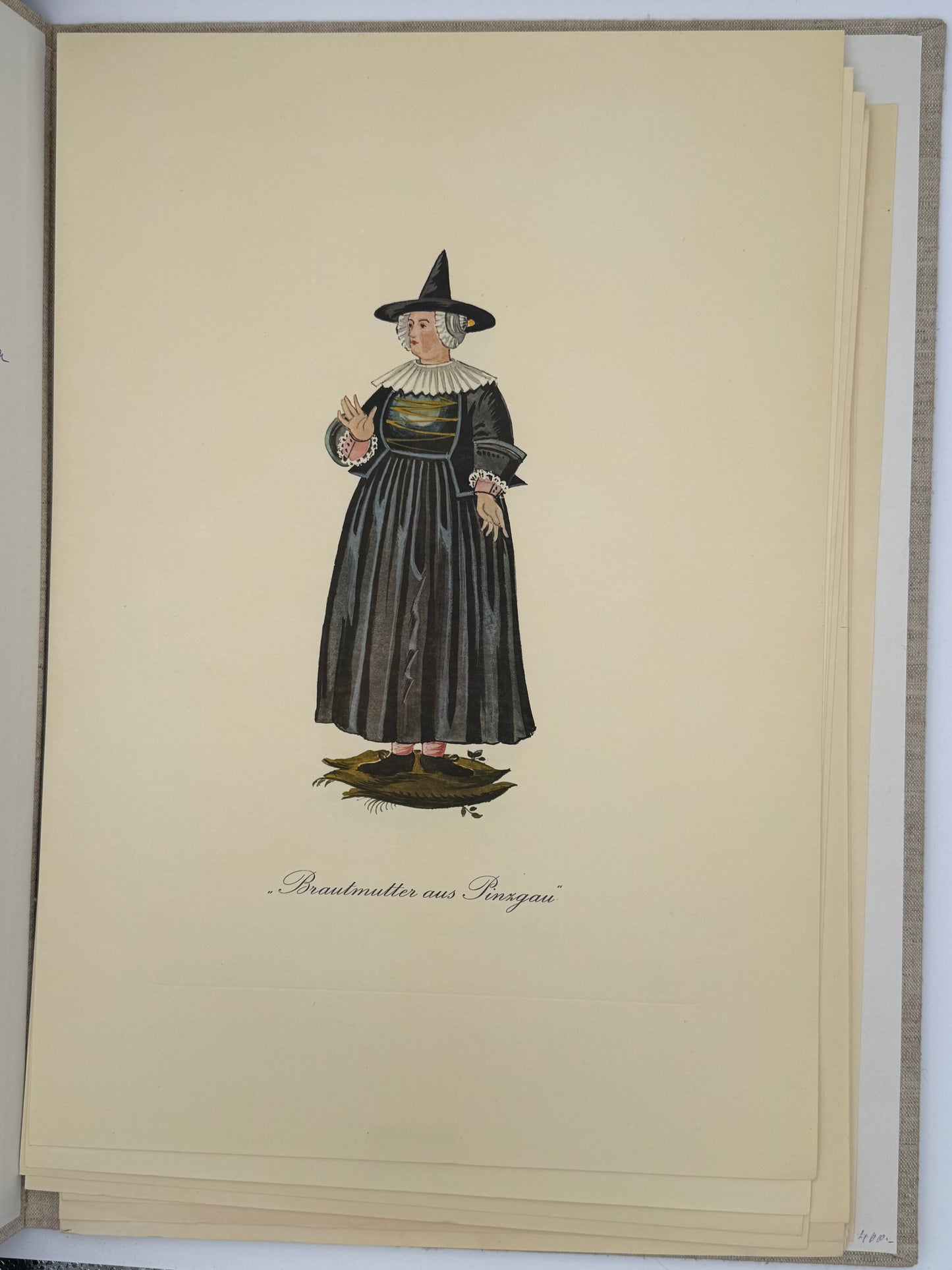 Alt-Salzburger Kostbarkeiten – Historische Trachten (18. Jh.), Mappe mit farbigen Blättern, Salzburg 1977