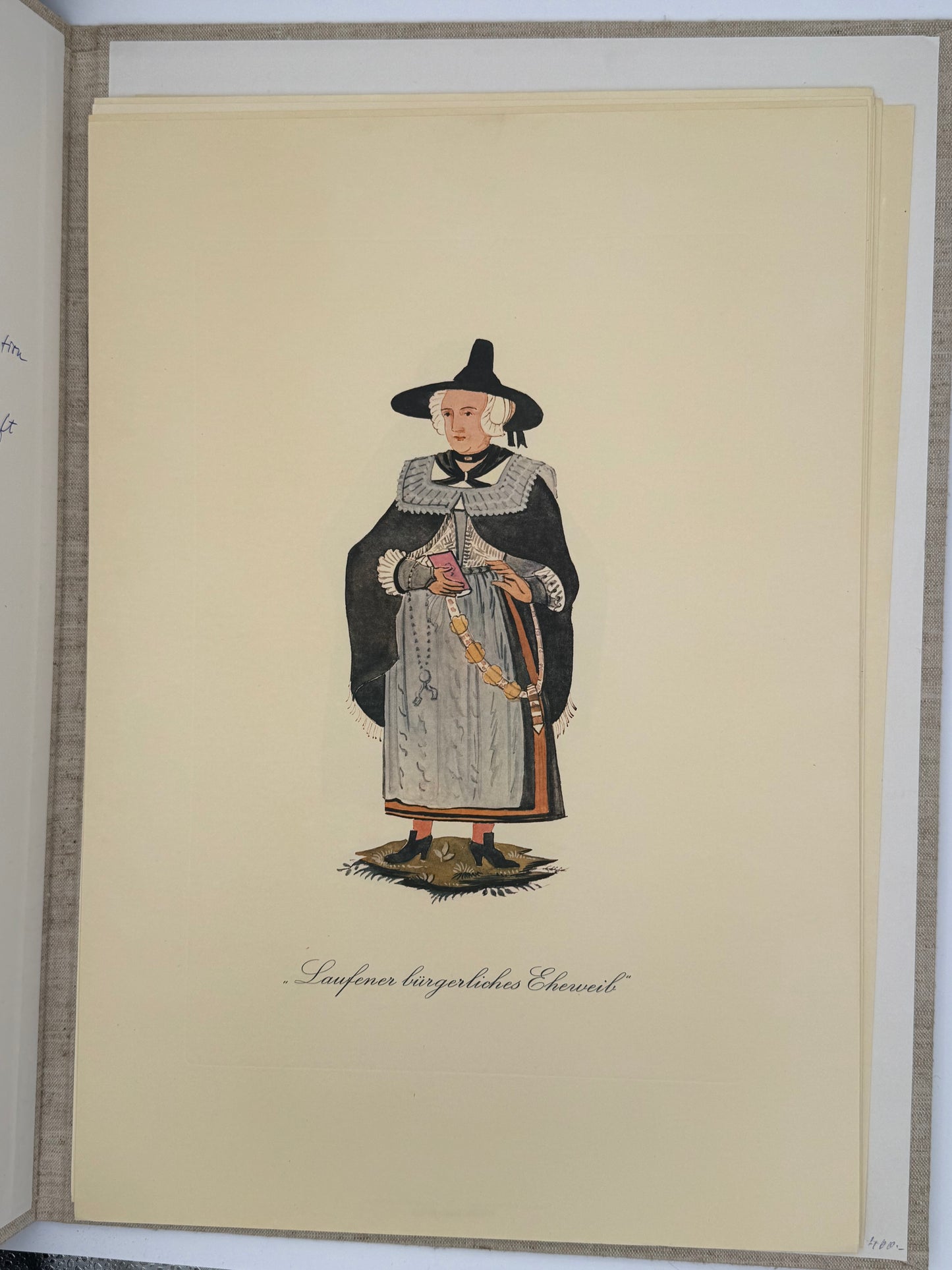 Alt-Salzburger Kostbarkeiten – Historische Trachten (18. Jh.), Mappe mit farbigen Blättern, Salzburg 1977