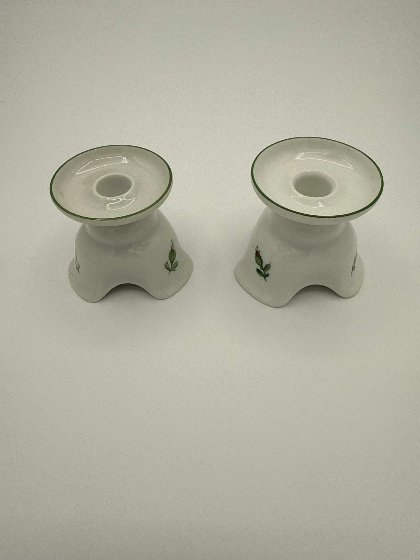 Augarten Wien – Paar Kerzenhalter „Wiener Rose“, grüner Randdekor