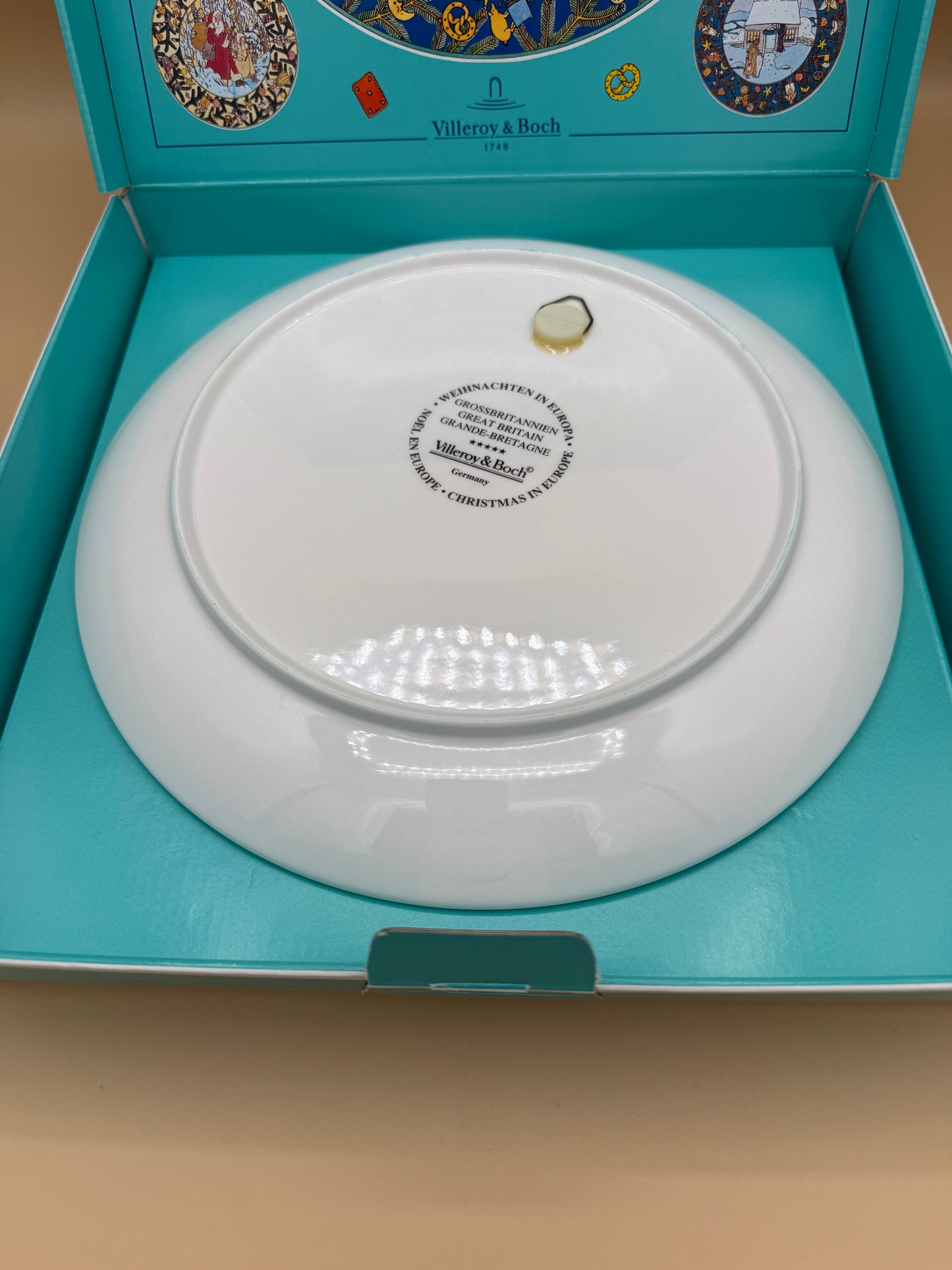 Villeroy & Boch "Christmas in Europe" Sammelteller