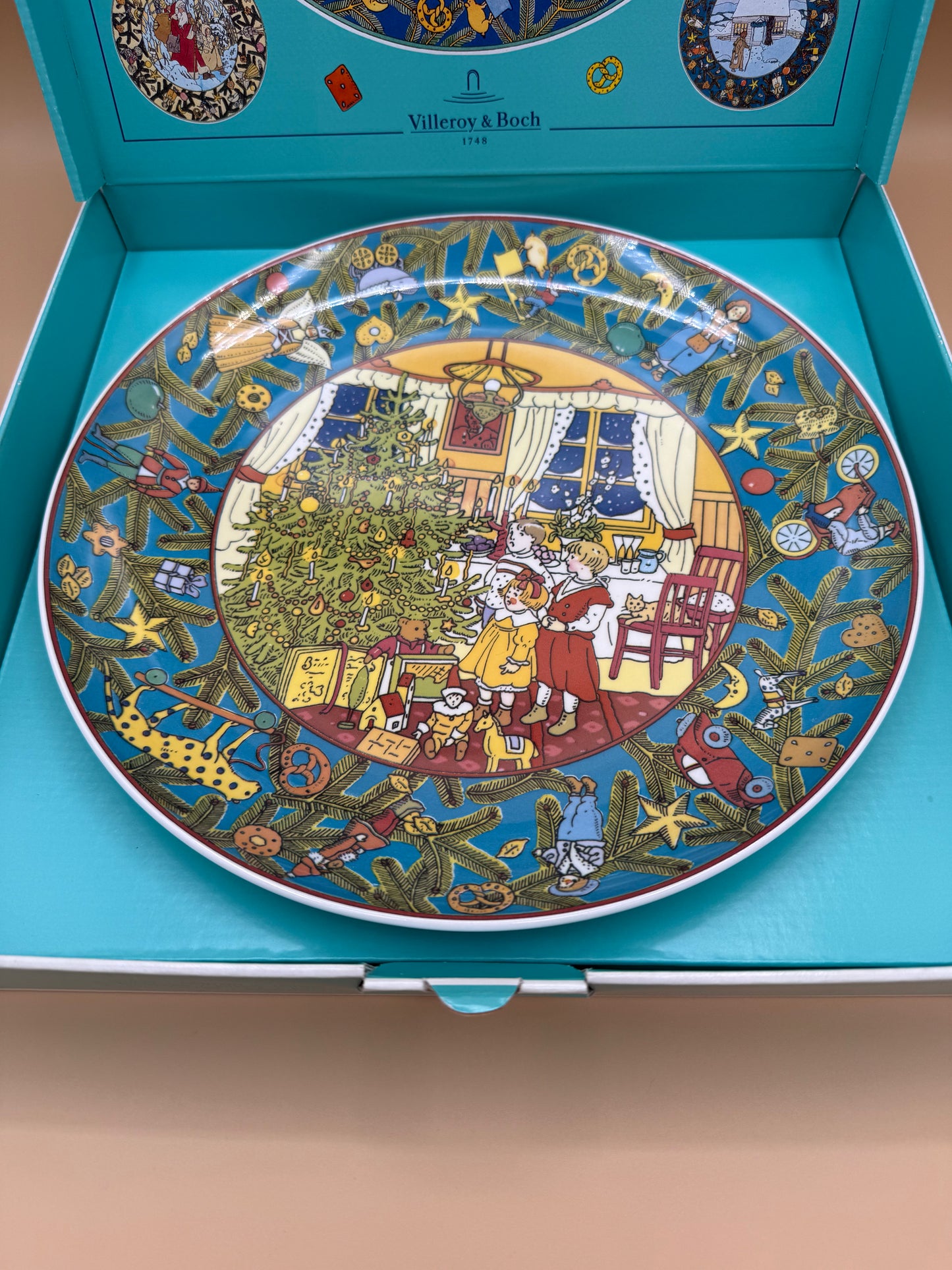 Villeroy & Boch "Christmas in Europe" Sammelteller